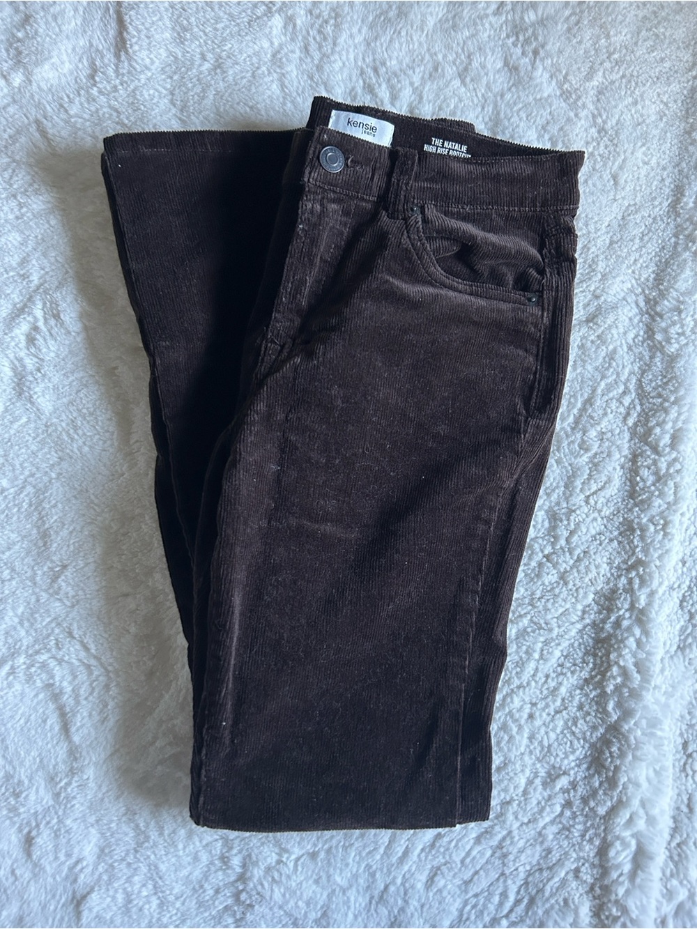 Kensie Women’s Dark Brown Corduroy Jeans, size 0/25